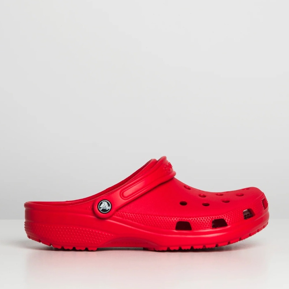 CROCS Women's Classic Red Water Shoes